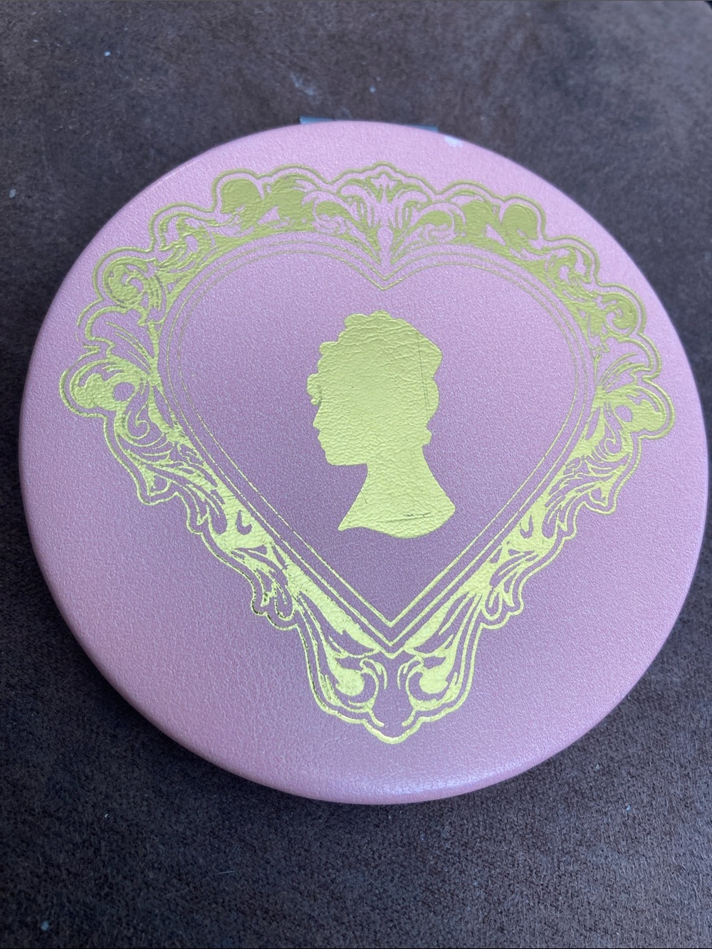 Bridgerton Pink Compact with Gold Heart and Lady Whistledown Silhouette